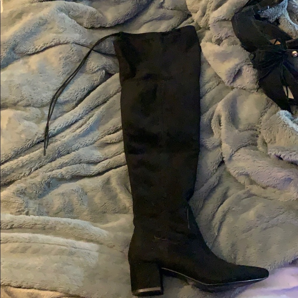 Over knee boot
